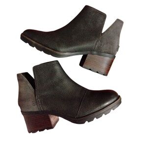 Sorel Cate Cut Out Bootie Ankle Boot Sz9 Black